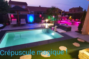 A nice villa with pool and spa, cool garden!